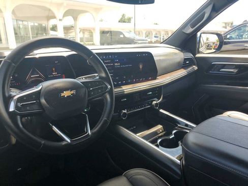 Used 2025 Chevrolet Tahoe Premier RWD image 15