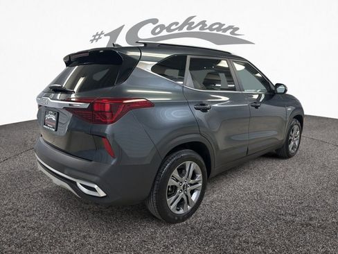 Used 2023 Kia Seltos S image 23
