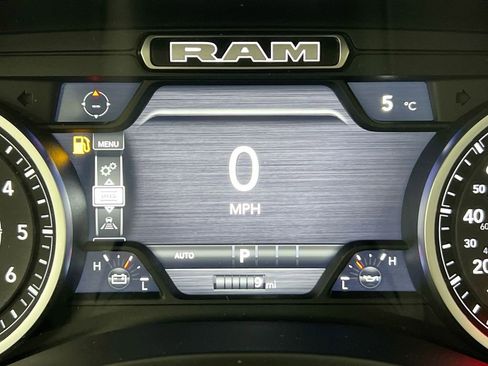 New 2026 RAM 1500 Laramie w/ Laramie Preferred Package AWD/4WD image 15