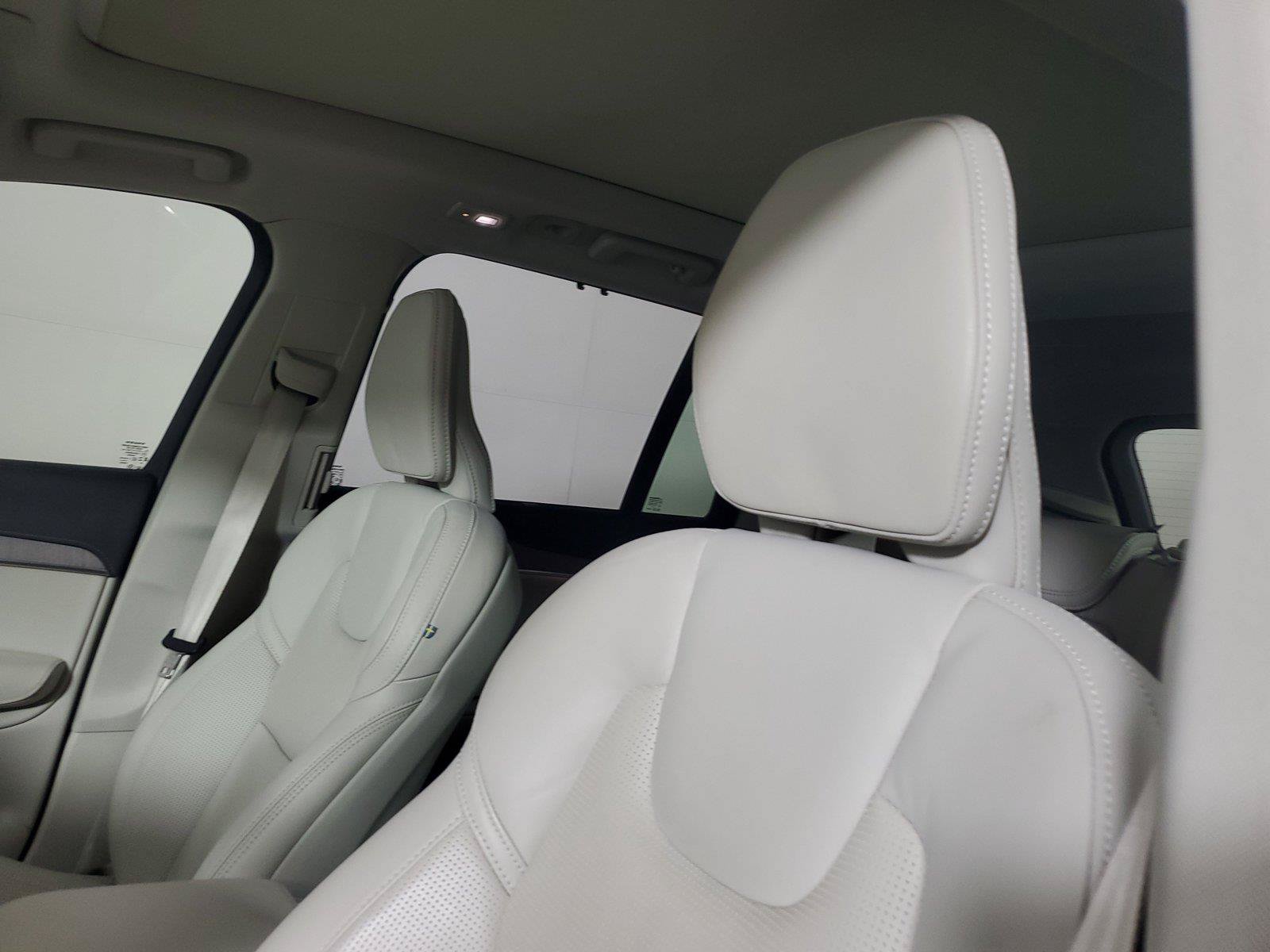 Certified 2024 Volvo XC90 B6 Ultimate w/ Protection Package Premier AWD/4WD image 23