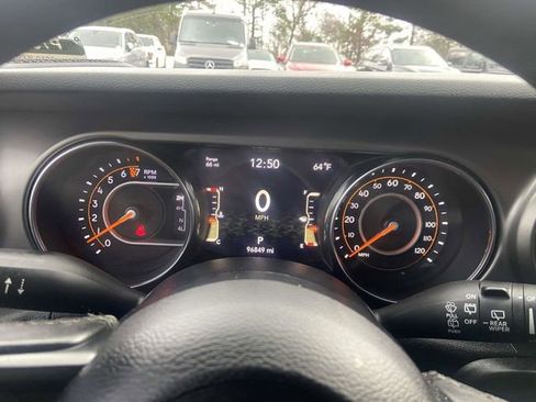 Used 2019 Jeep Wrangler Unlimited Sport S image 29