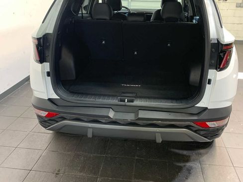 Used 2023 Hyundai Tucson Limited AWD/4WD image 11