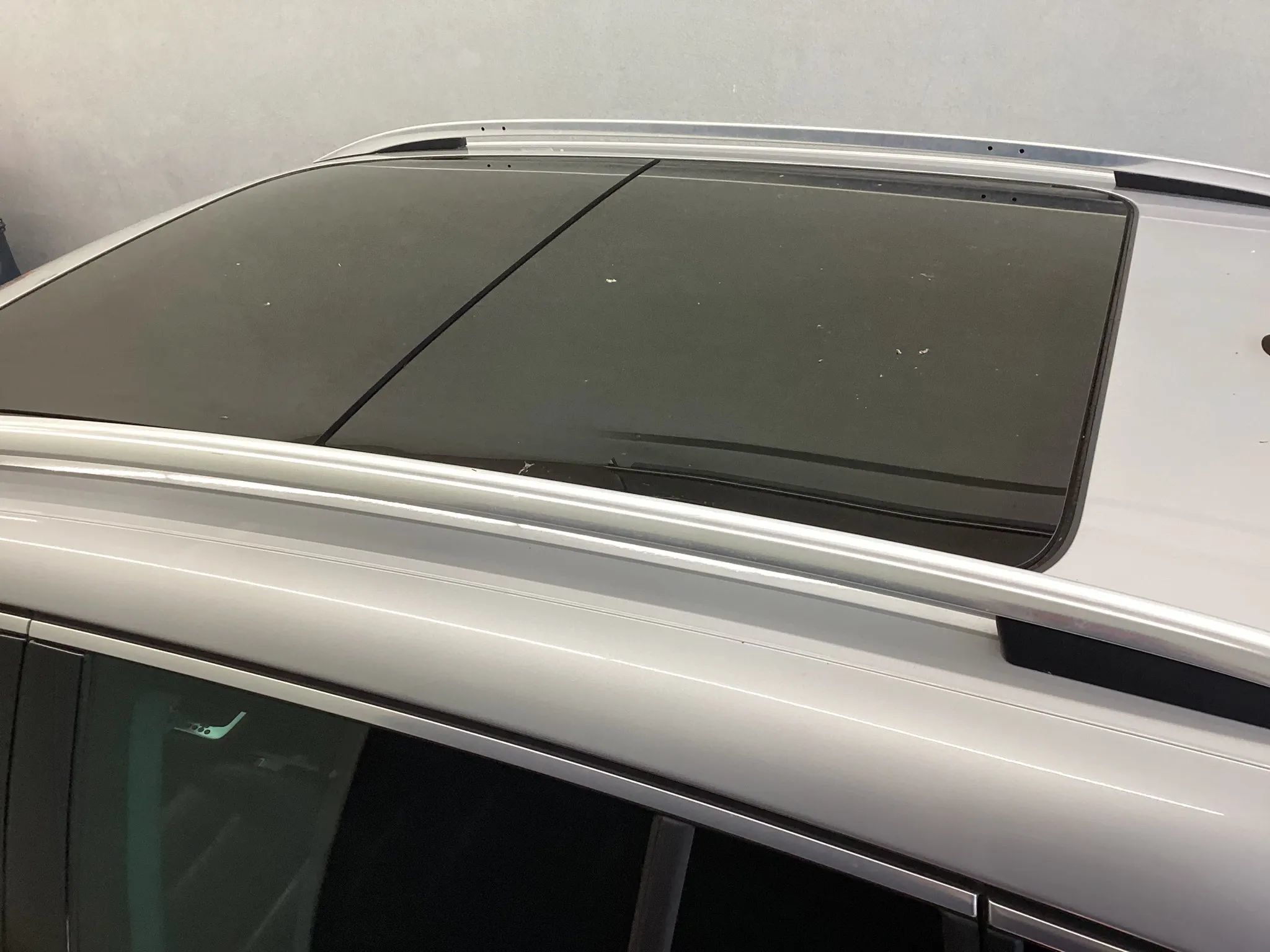 Used 2016 Volkswagen Tiguan SE FWD image 6