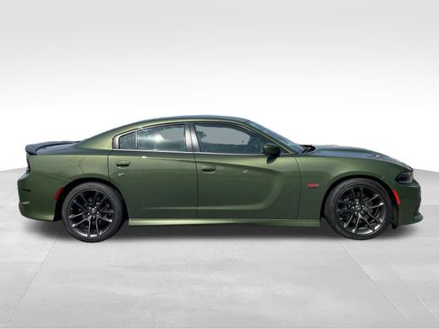 Used 2022 Dodge Charger Scat Pack RWD image 4