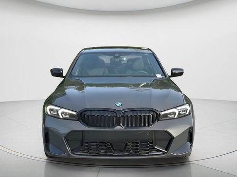 New 2026 BMW 330i Sedan w/ M Sport Package RWD image 2