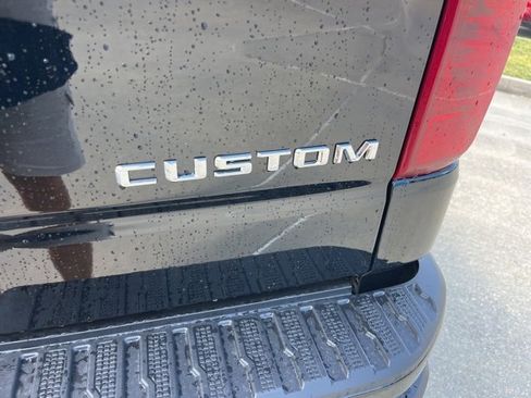 New 2026 Chevrolet Silverado 1500 Custom w/ LPO, Dark Essentials Package image 10