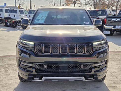 New 2025 Jeep Wagoneer Series II image 7