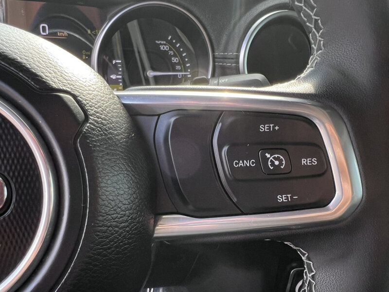 Used 2023 Jeep Wrangler Unlimited Sahara w/ Cold Weather Group AWD/4WD image 23