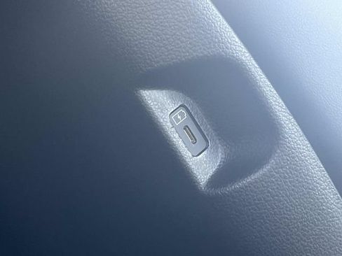Certified 2025 Hyundai Palisade Calligraphy AWD/4WD image 24