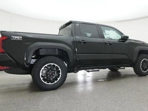 New 2025 Toyota Tacoma TRD Off-Road image 23