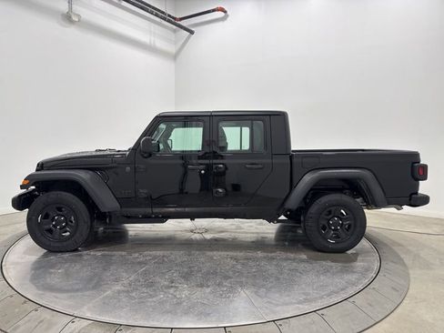 New 2026 Jeep Gladiator Sport AWD/4WD image 4