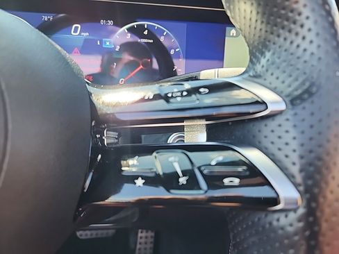 Used 2022 Mercedes-Benz E 450 Cabriolet image 32