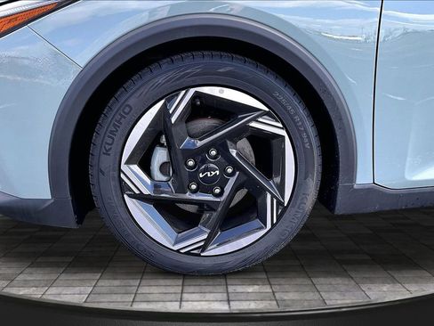Used 2025 Kia K4 EX FWD image 9