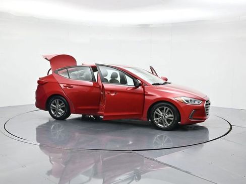 Used 2017 Hyundai Elantra Value Edition image 50