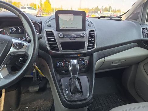Certified 2019 Ford Transit Connect XLT w/ XLT Premium Package FWD image 25