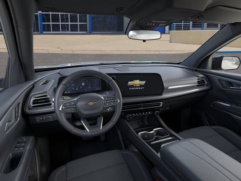 New 2024 Chevrolet Traverse LT FWD image 15