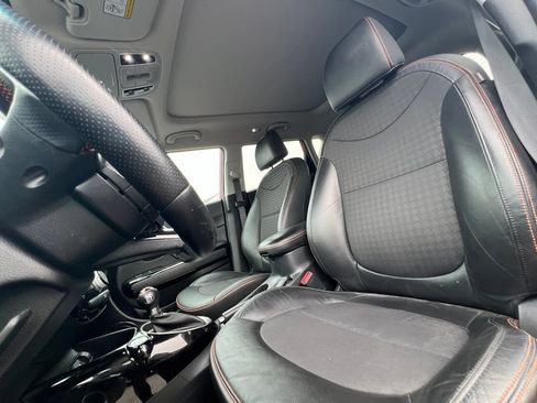 Used 2019 Kia Soul ! w/ Technology Package FWD image 16