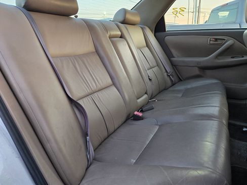 Used 1998 Toyota Camry XLE image 15