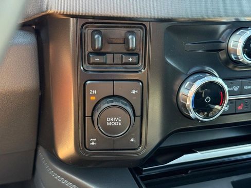 New 2026 Ford F350 Platinum image 15