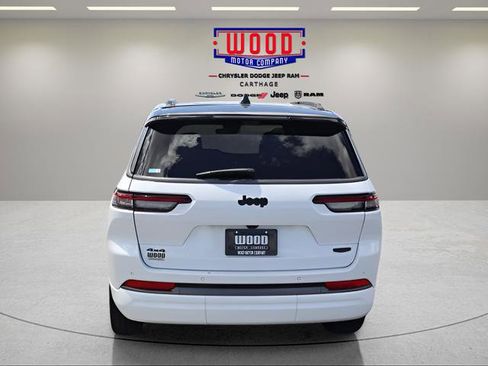 New 2026 Jeep Grand Cherokee L Summit AWD/4WD image 4