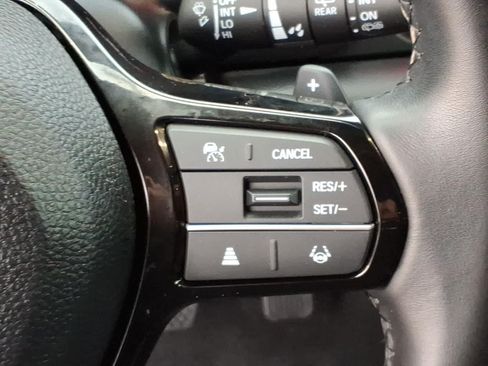 Certified 2024 Honda Pilot EX-L image 19