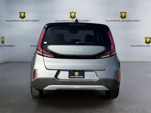 Used 2023 Kia Soul S image 4