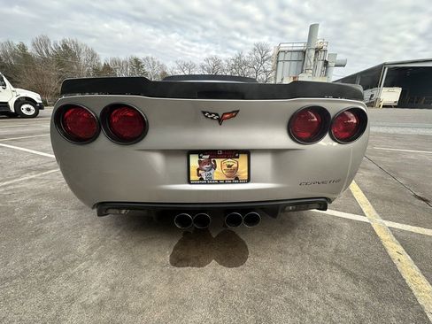 Used 2007 Chevrolet Corvette Convertible w/ Preferred Equipment Group image 32