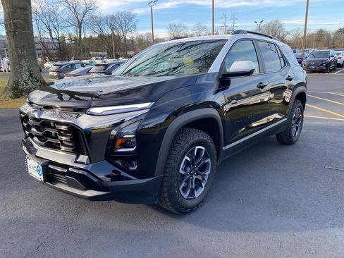 New 2025 Chevrolet Equinox ACTIV w/ Safety and Technology Package image 6