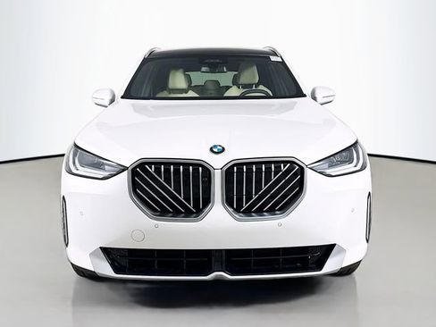 New 2026 BMW X3 xDrive30 w/ Premium Package AWD/4WD image 2