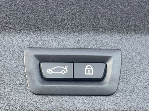 Used 2018 BMW X3 M40i image 20