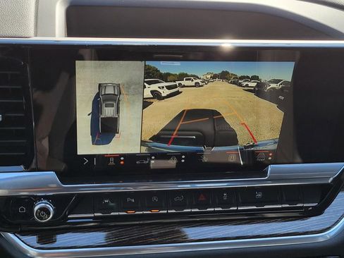 New 2026 GMC Sierra 1500 Elevation w/ Elevation Premium Package image 9