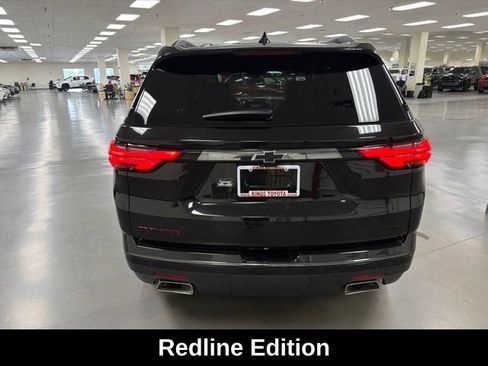 Used 2023 Chevrolet Traverse Premier w/ Redline Edition AWD/4WD image 6