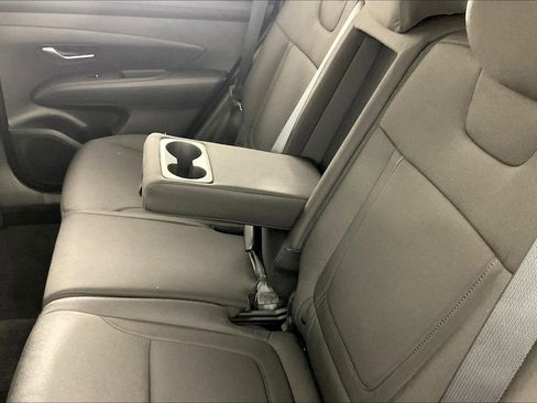 Certified 2026 Hyundai Tucson SE AWD/4WD image 35