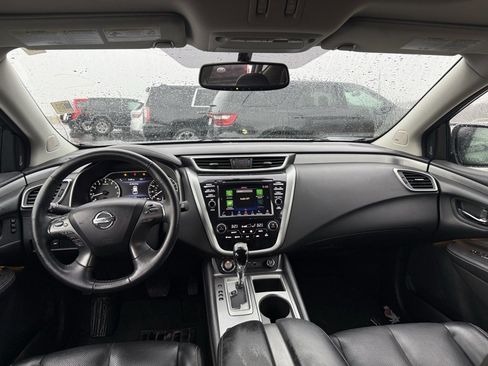 Used 2019 Nissan Murano SL image 9