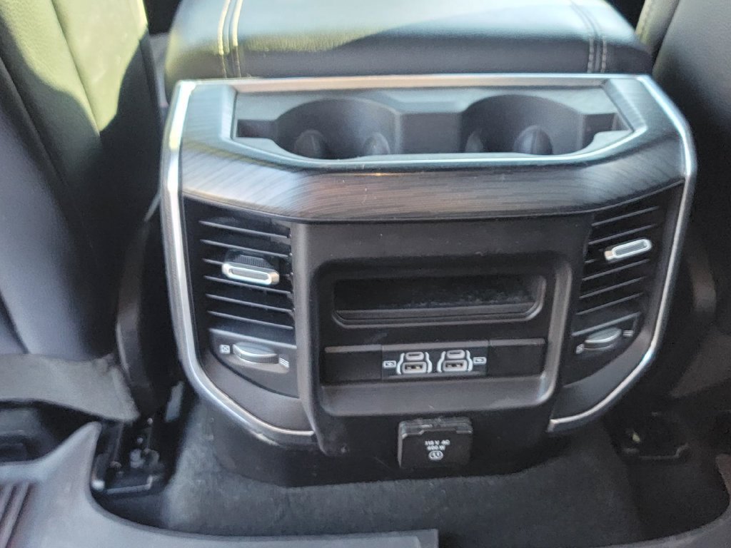 Used 2023 RAM 1500 Laramie AWD/4WD image 30