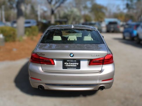 Used 2019 BMW 530i image 8