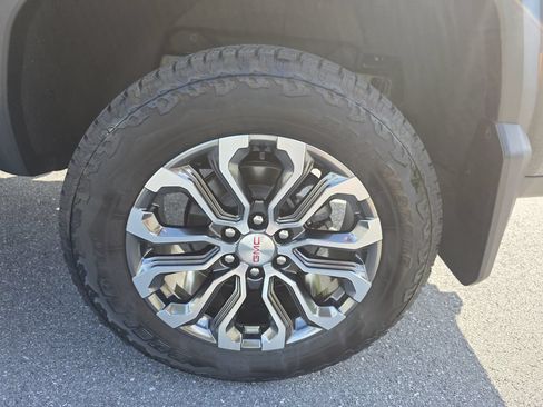 Used 2023 GMC Canyon Denali AWD/4WD image 36