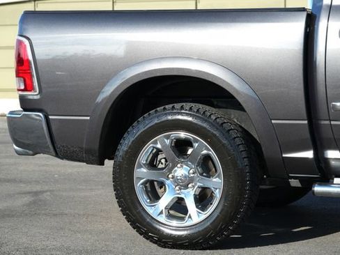 Used 2016 RAM 1500 Laramie w/ Convenience Group AWD/4WD image 15