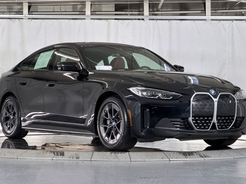 Certified 2023 BMW i4 eDrive40 w/ Premium Package RWD image 6