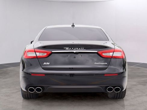 Used 2018 Maserati Quattroporte S Q4 AWD/4WD image 6