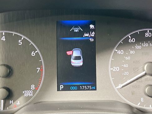 Used 2025 Toyota Corolla LE FWD image 22
