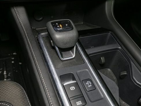 Used 2023 Nissan Pathfinder SL w/ SL Premium Package image 28