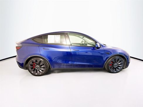 Used 2021 Tesla Model Y Performance image 32