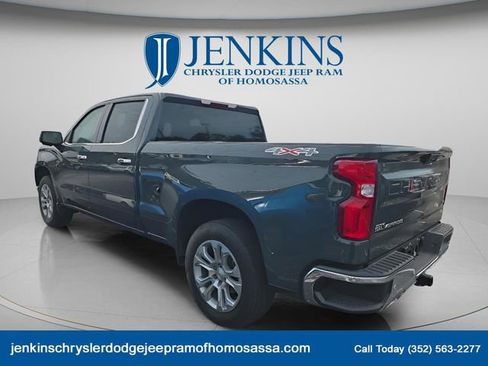 Used 2025 Chevrolet Silverado 1500 LTZ AWD/4WD image 5