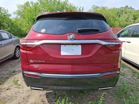Used 2020 Buick Enclave Premium w/ Sun and Sites Package AWD/4WD image 5