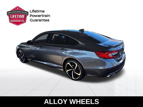 Used 2020 Honda Accord Sport image 3