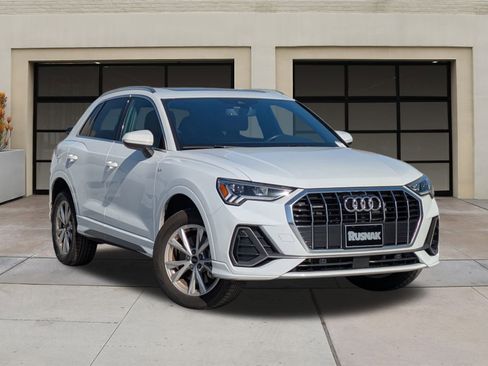 Used 2024 Audi Q3 2.0T Premium image 31