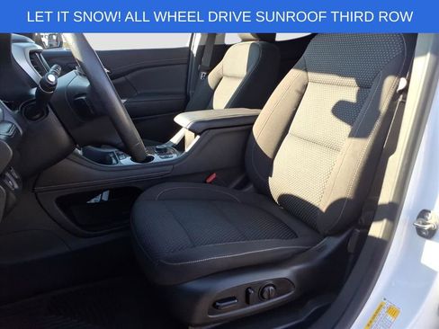 Used 2021 GMC Acadia SLE w/ Driver Convenience Package image 17