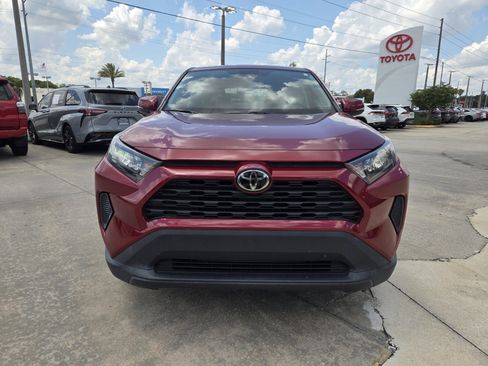 Certified 2022 Toyota RAV4 LE FWD image 2
