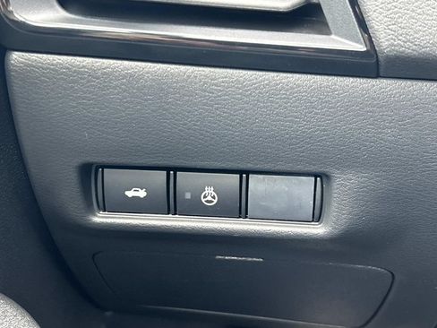 New 2026 Nissan Sentra SV w/ SV Convenience Package FWD image 25